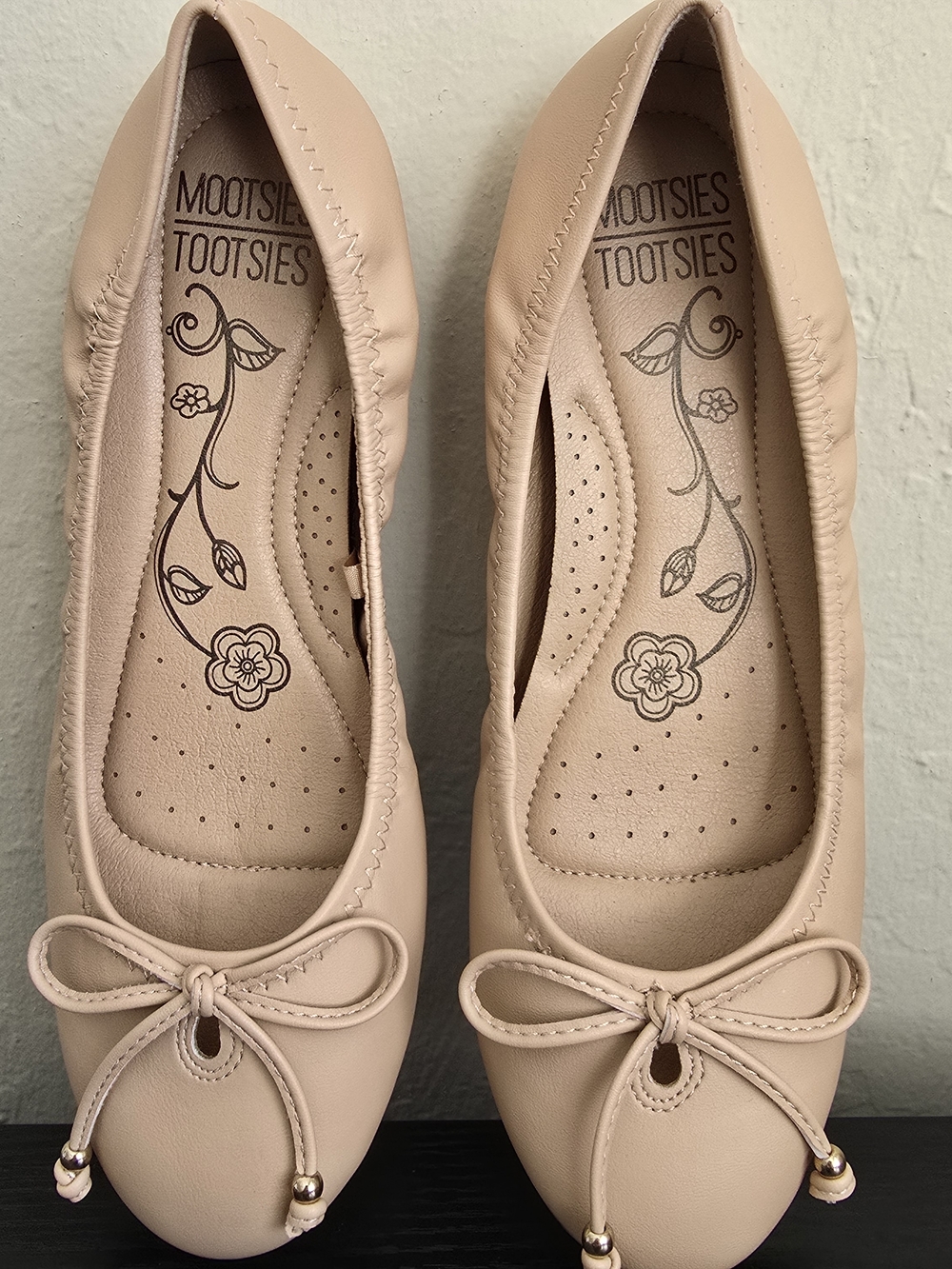 New Mootsies Tootsies Blush Nude Ballet Flats